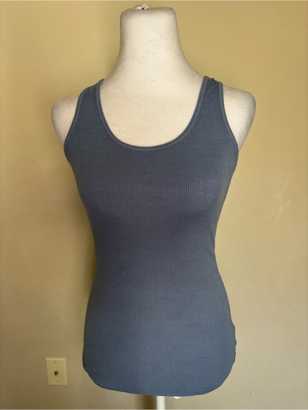 James Perse Women's Blue Ribbed Scoop Neck Tank Top M Slim Fit Stretch